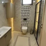Modern Luxury וילה *
