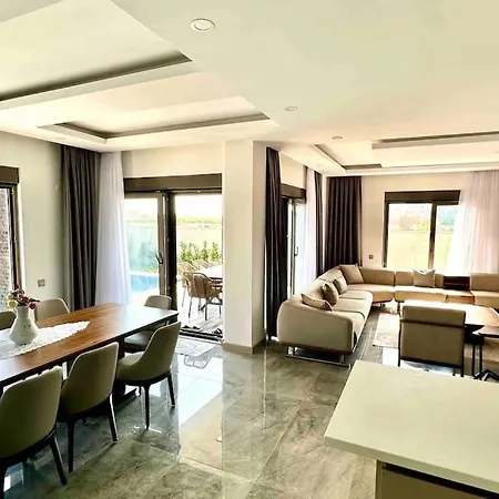 Villa Modern Luxury *
