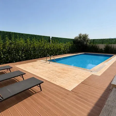 Modern Luxury *